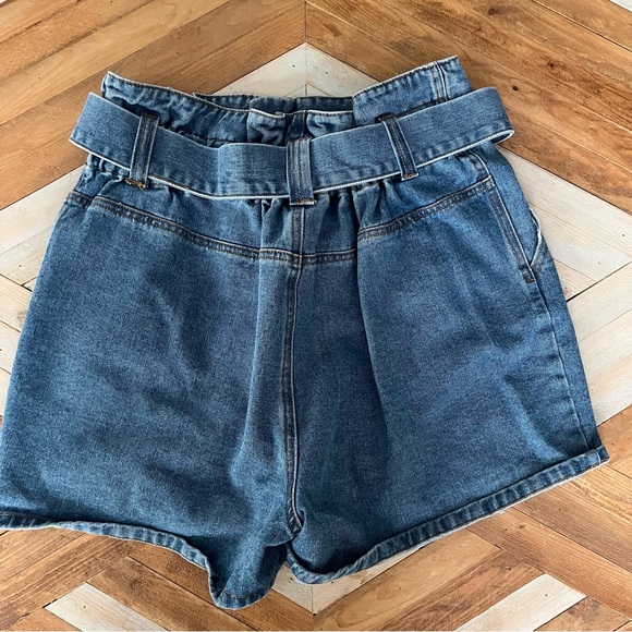 Lole Denim High Waisted Women's Shorts with Belt - Picture 5 of 7